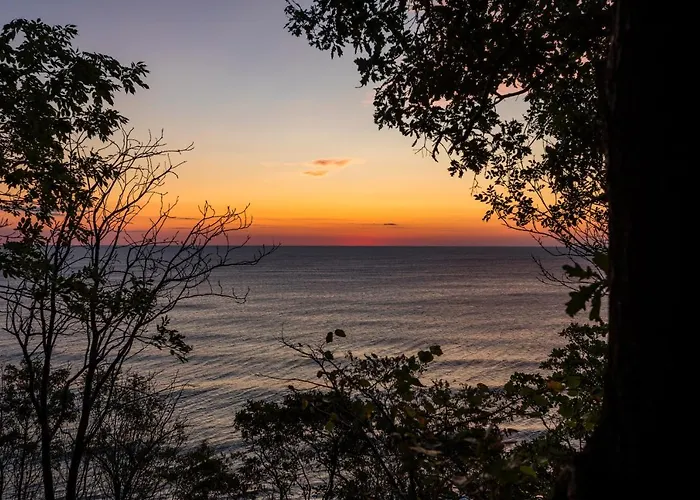 The Cliff Obzor Bay